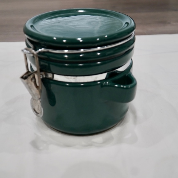 Glass Forest Green Air Tight Container with hinge - Picture 1 of 13